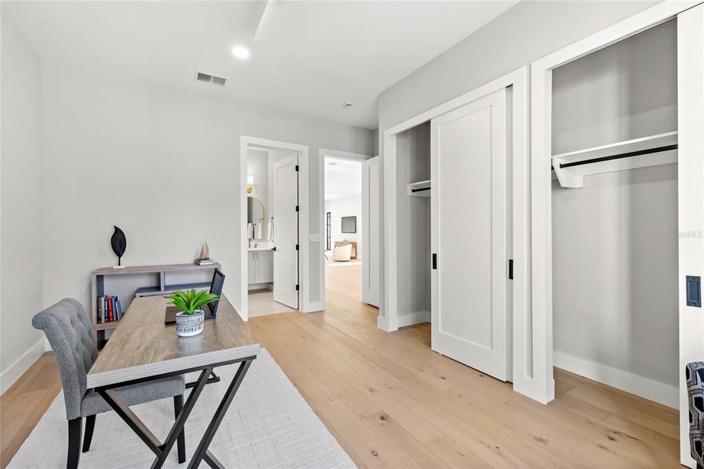 待售: $1,349,000 (5 贝兹, 4 浴室, 3632 平方英尺)