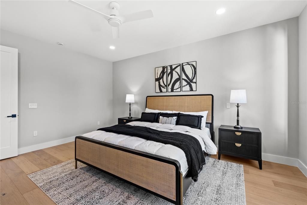 待售: $1,349,000 (5 贝兹, 4 浴室, 3632 平方英尺)