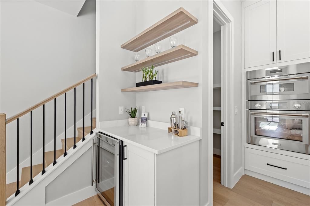 待售: $1,349,000 (5 贝兹, 4 浴室, 3632 平方英尺)