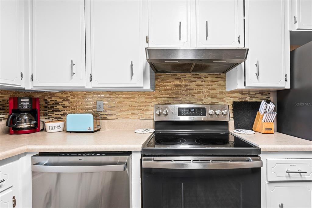 待售: $265,000 (3 贝兹, 2 浴室, 1365 平方英尺)