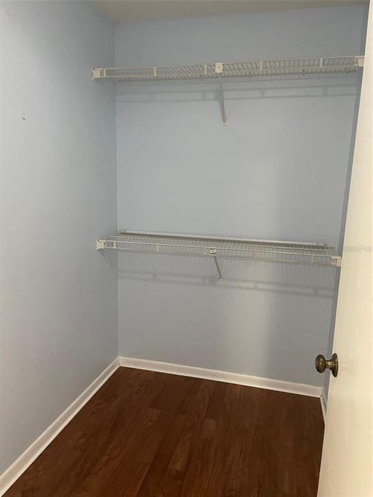 For Rent: $2,300 (2 beds, 2 baths, 1173 Square Feet)