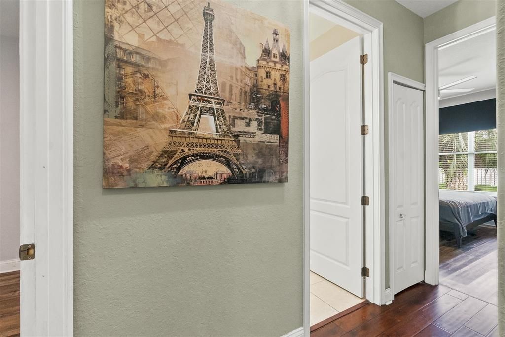 Active With Contract: $390,000 (3 beds, 2 baths, 1894 Square Feet)