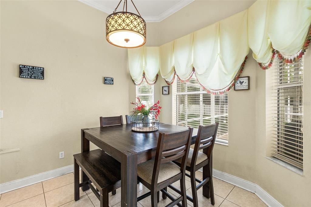 Active With Contract: $390,000 (3 beds, 2 baths, 1894 Square Feet)