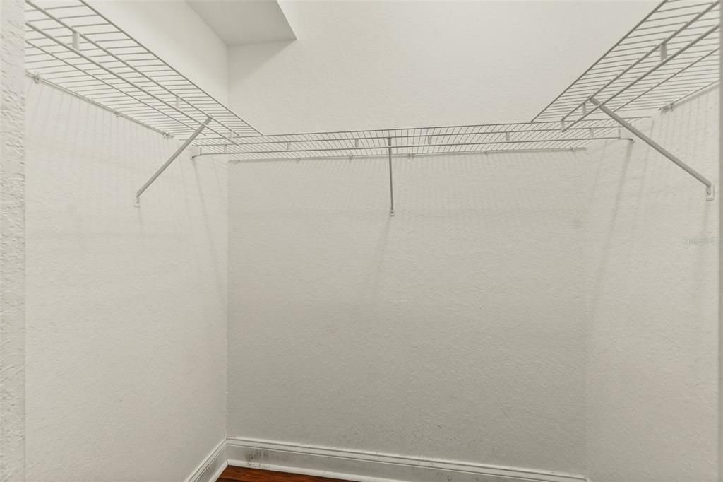 Active With Contract: $390,000 (3 beds, 2 baths, 1894 Square Feet)