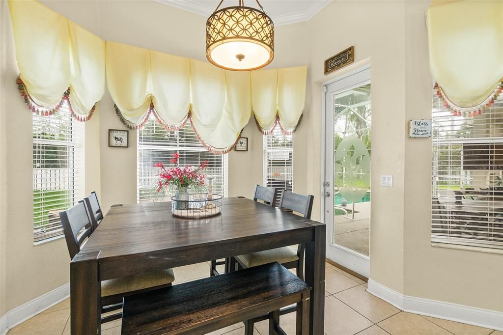 Active With Contract: $390,000 (3 beds, 2 baths, 1894 Square Feet)