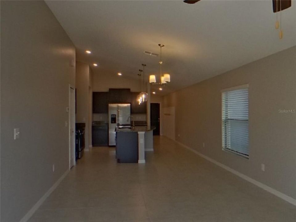 For Rent: $2,129 (3 beds, 2 baths, 1451 Square Feet)