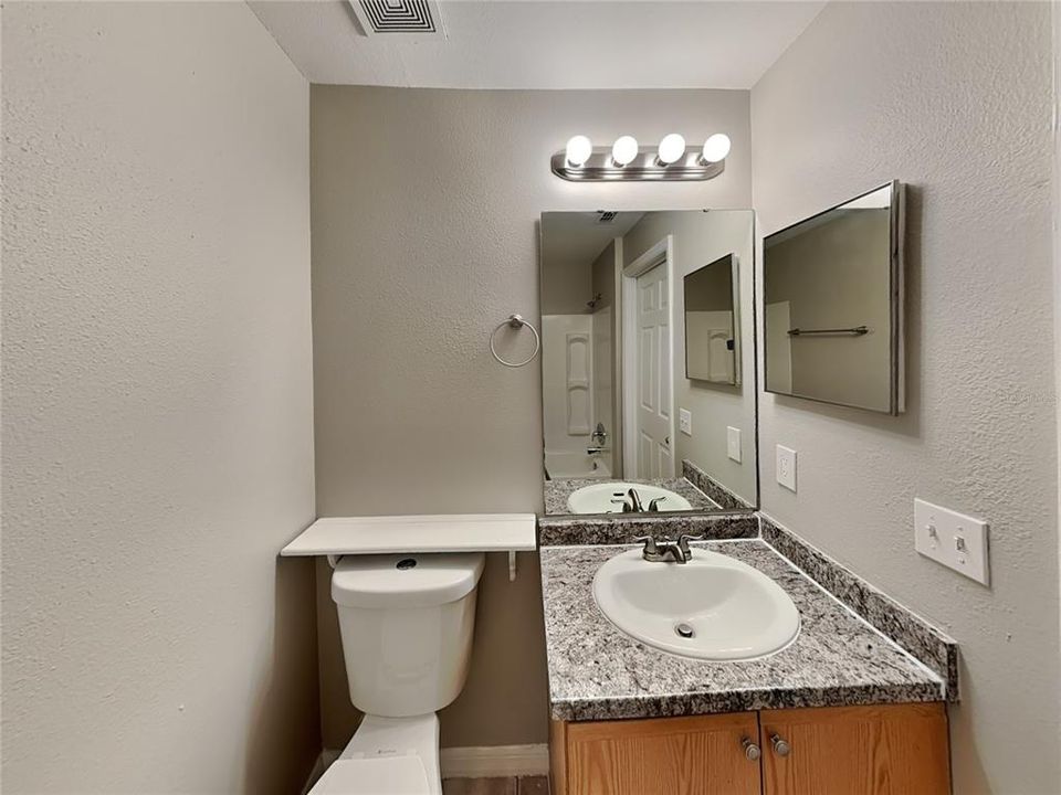 For Rent: $1,729 (3 beds, 2 baths, 1367 Square Feet)