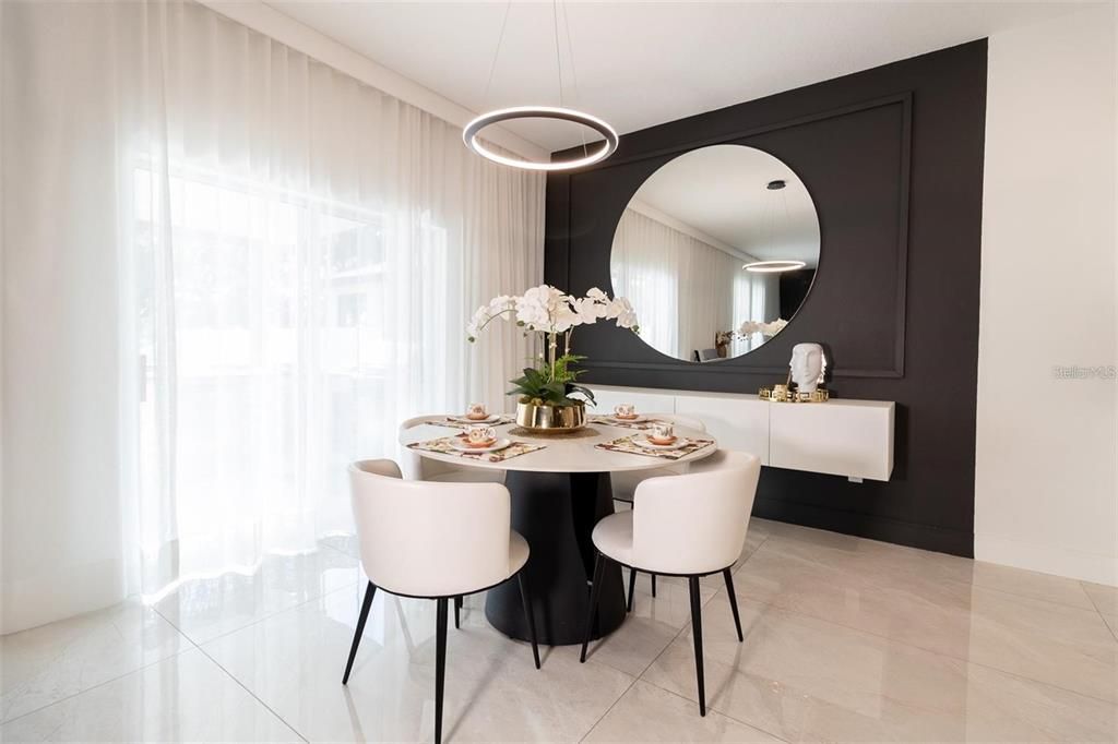 出租: $3,400 (4 贝兹, 2 浴室, 2406 平方英尺)