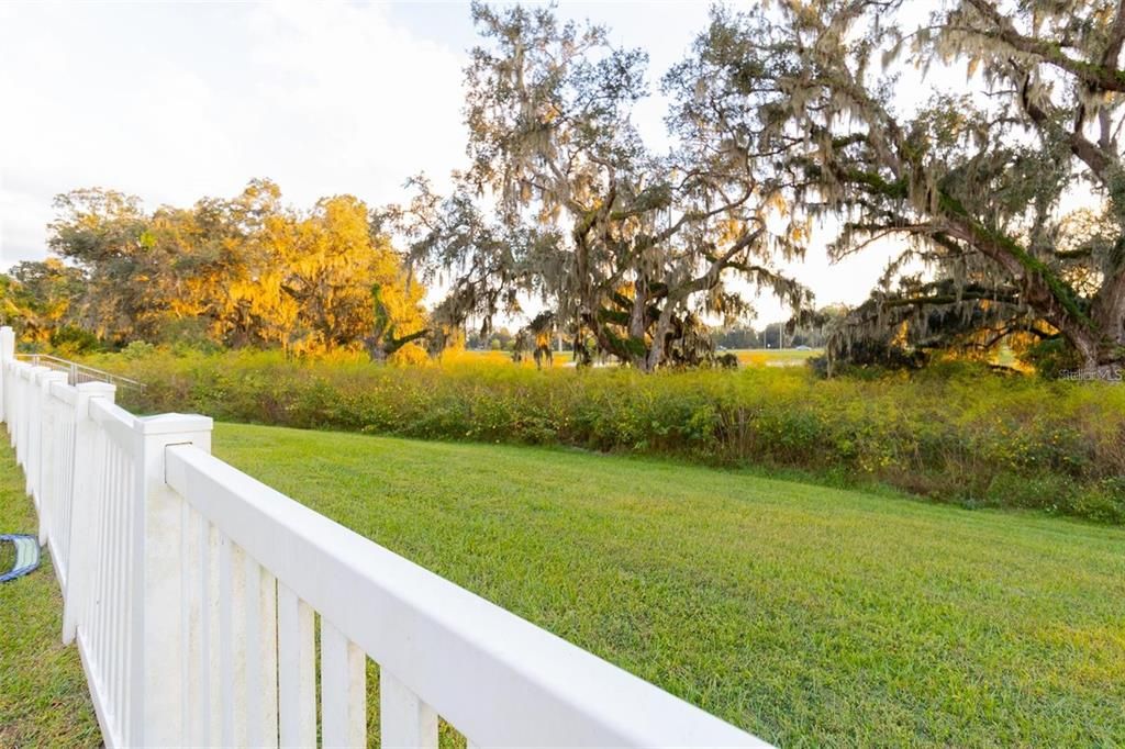 出租: $3,400 (4 贝兹, 2 浴室, 2406 平方英尺)