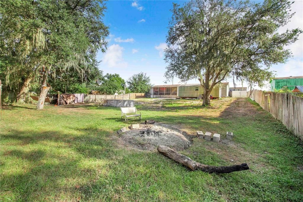 Activo con contrato: $189,000 (4 camas, 2 baños, 1836 Pies cuadrados)