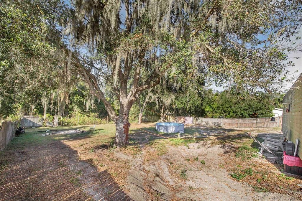 Activo con contrato: $189,000 (4 camas, 2 baños, 1836 Pies cuadrados)