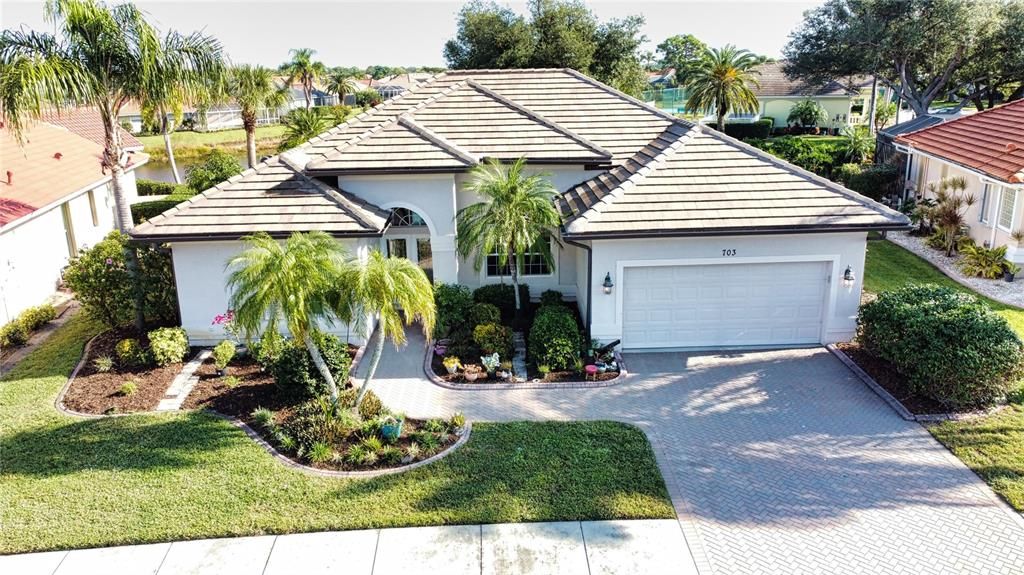 На продажу: $549,000 (3 спален, 2 ванн, 2005 Квадратных фут)