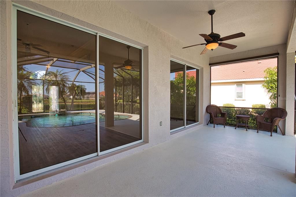 На продажу: $549,000 (3 спален, 2 ванн, 2005 Квадратных фут)