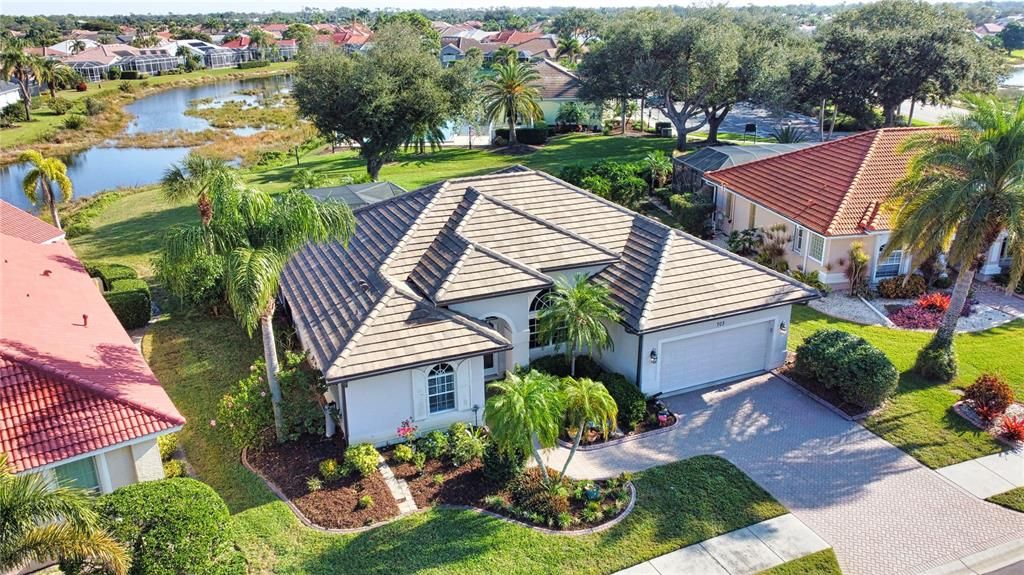 На продажу: $549,000 (3 спален, 2 ванн, 2005 Квадратных фут)