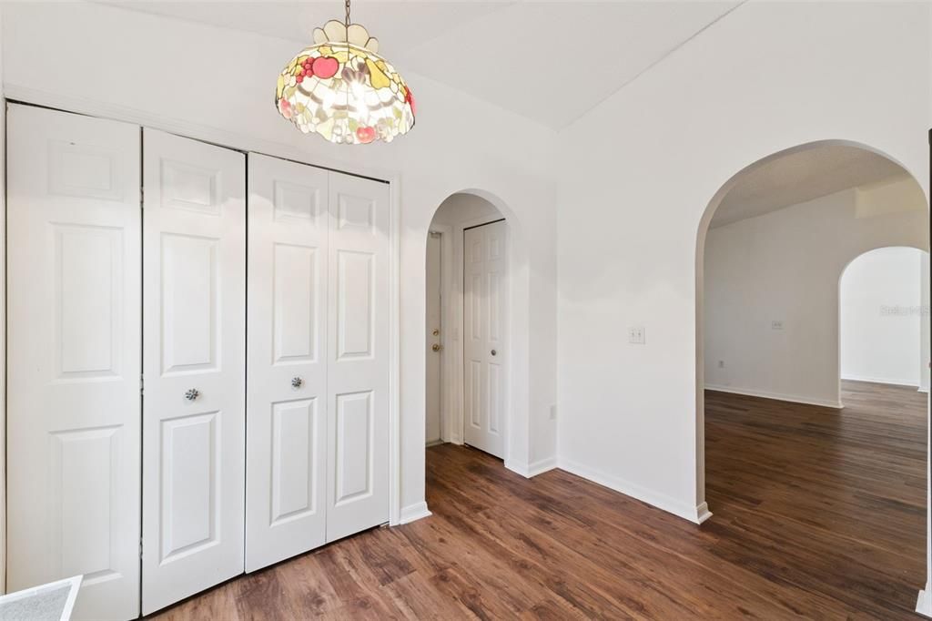 待售: $328,800 (2 贝兹, 2 浴室, 1508 平方英尺)