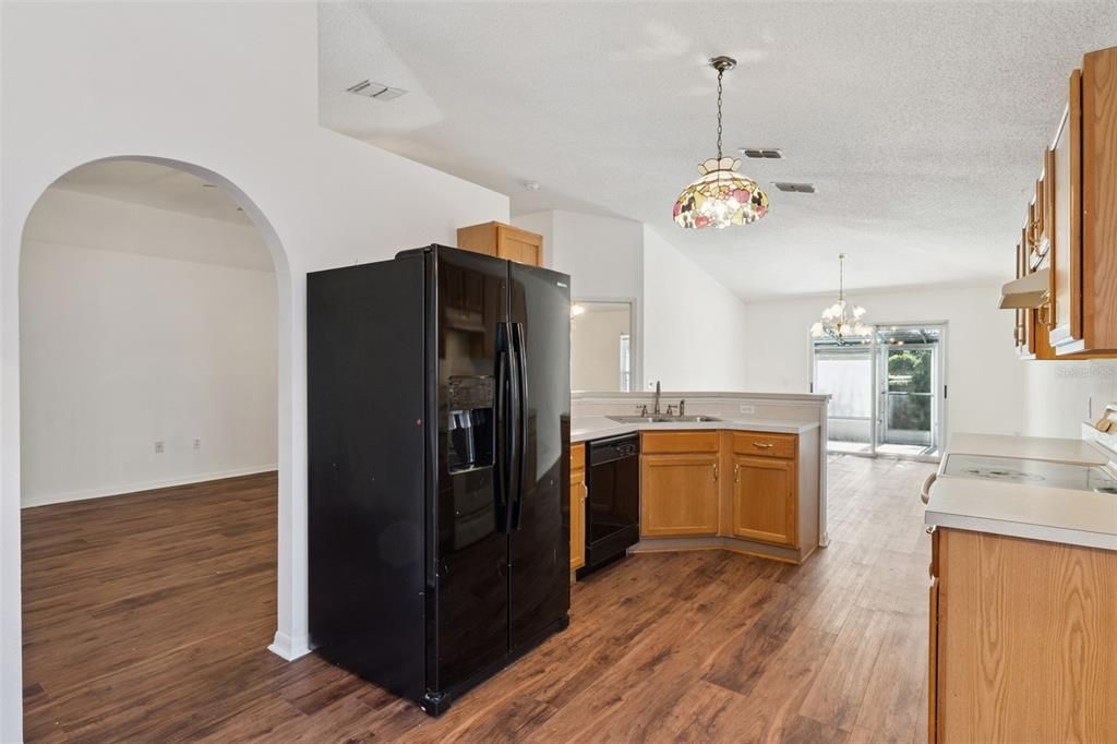 待售: $328,800 (2 贝兹, 2 浴室, 1508 平方英尺)