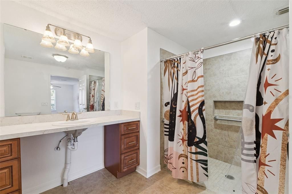 待售: $328,800 (2 贝兹, 2 浴室, 1508 平方英尺)