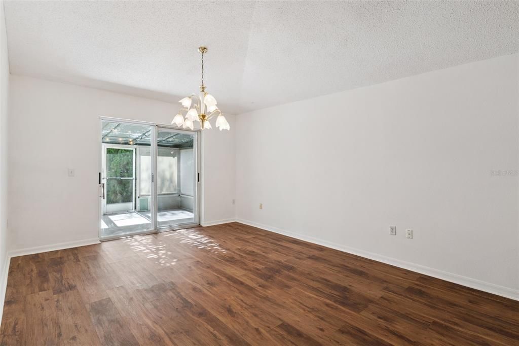 待售: $328,800 (2 贝兹, 2 浴室, 1508 平方英尺)