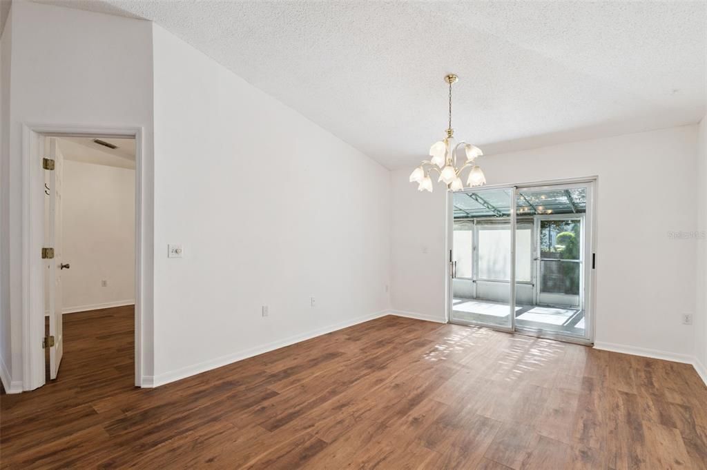 待售: $328,800 (2 贝兹, 2 浴室, 1508 平方英尺)