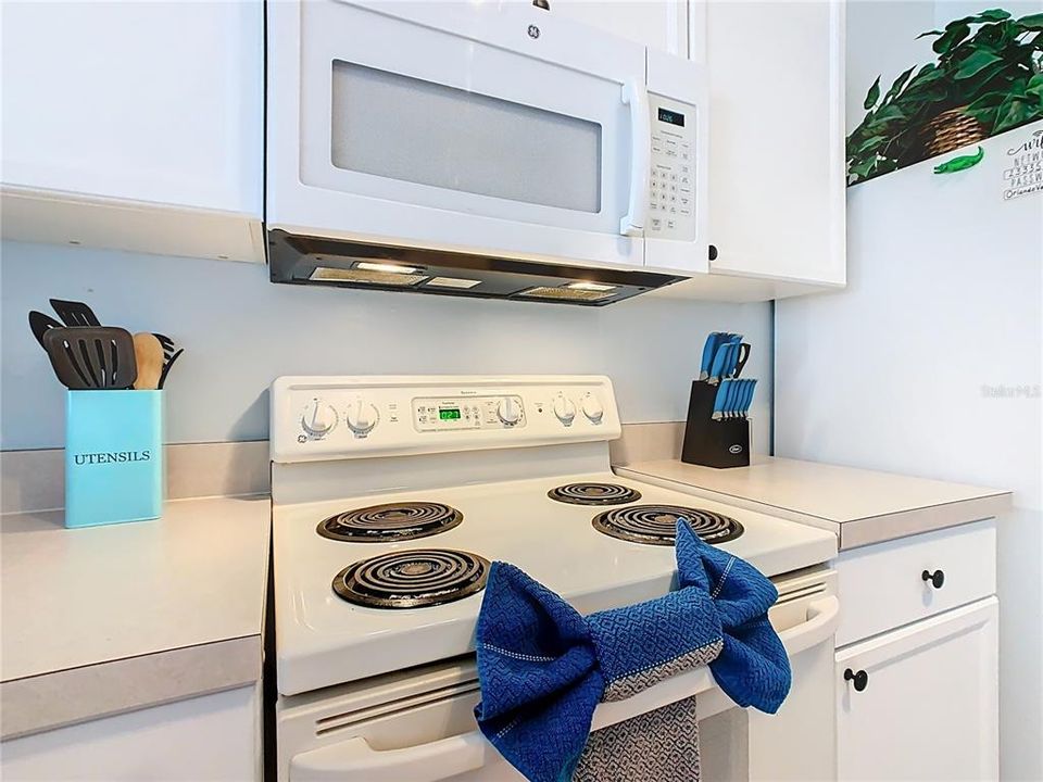 待售: $329,900 (3 贝兹, 3 浴室, 1440 平方英尺)