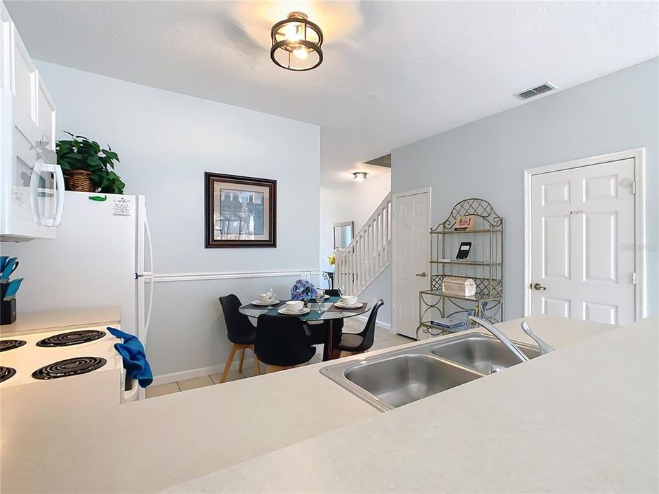 待售: $329,900 (3 贝兹, 3 浴室, 1440 平方英尺)