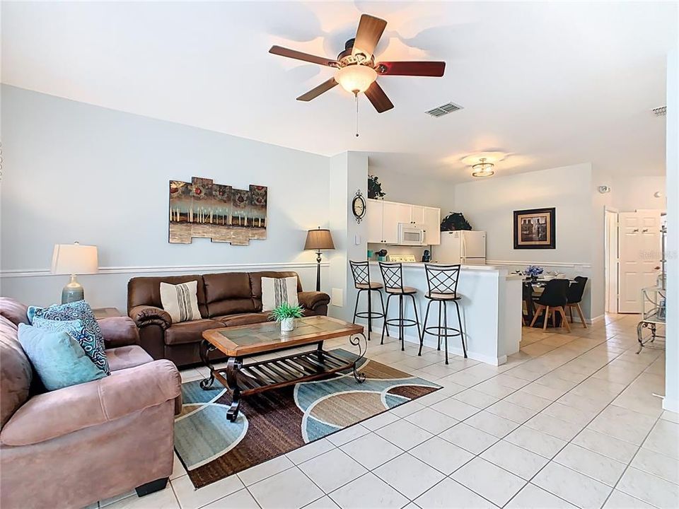 待售: $329,900 (3 贝兹, 3 浴室, 1440 平方英尺)