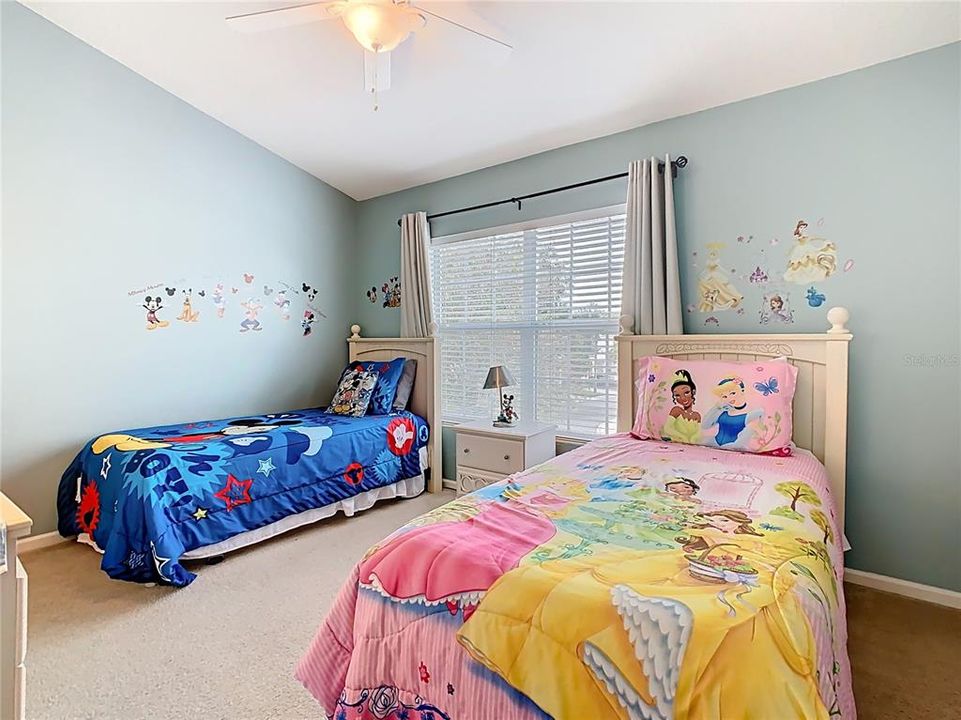 待售: $329,900 (3 贝兹, 3 浴室, 1440 平方英尺)