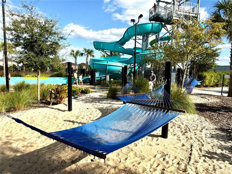 En Renta: $2,350 (3 camas, 2 baños, 2614 Pies cuadrados)