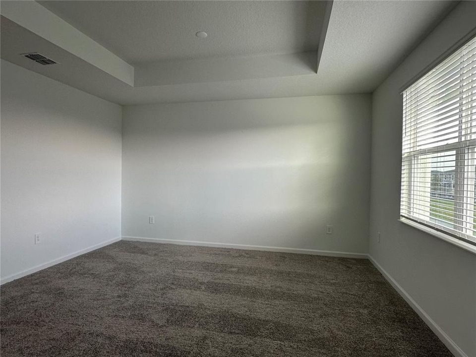 En Renta: $2,350 (3 camas, 2 baños, 2614 Pies cuadrados)