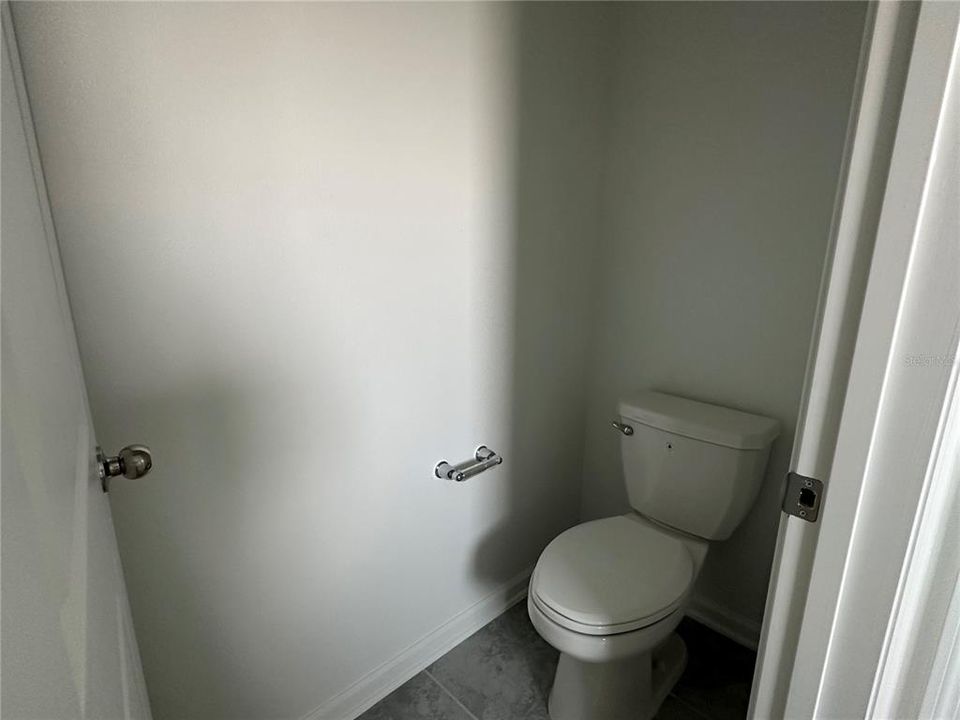 En Renta: $2,350 (3 camas, 2 baños, 2614 Pies cuadrados)