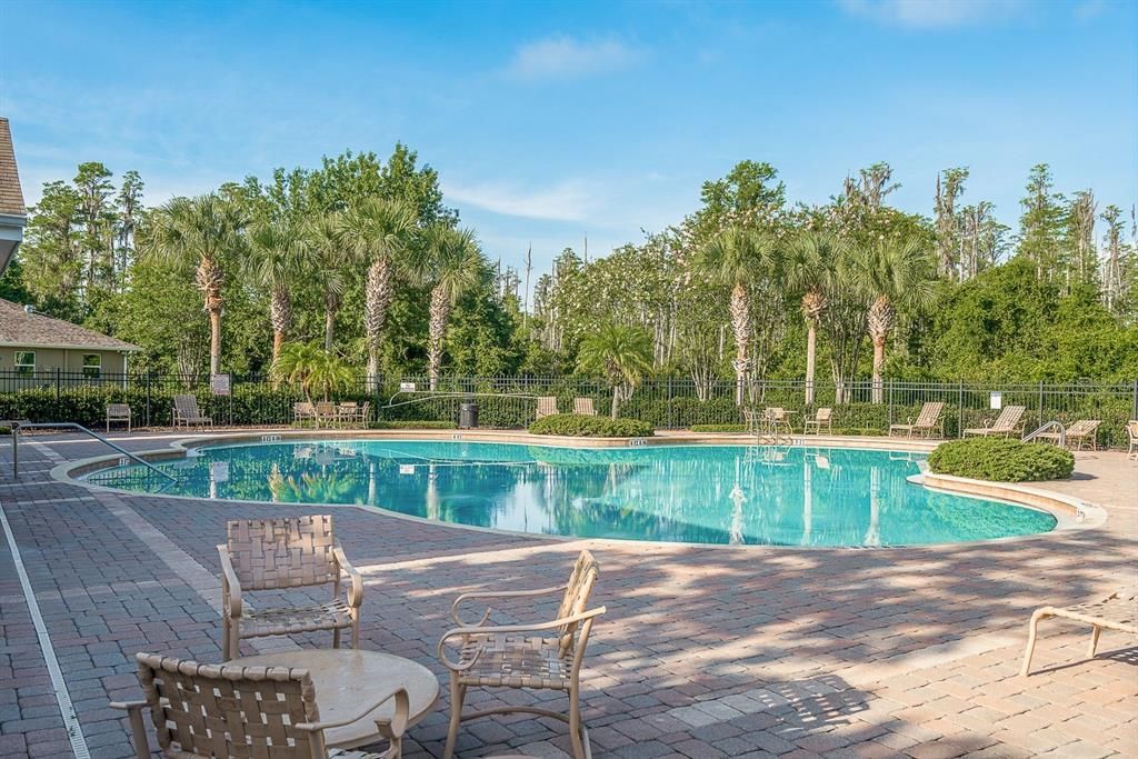 For Sale: $259,000 (3 beds, 2 baths, 1324 Square Feet)