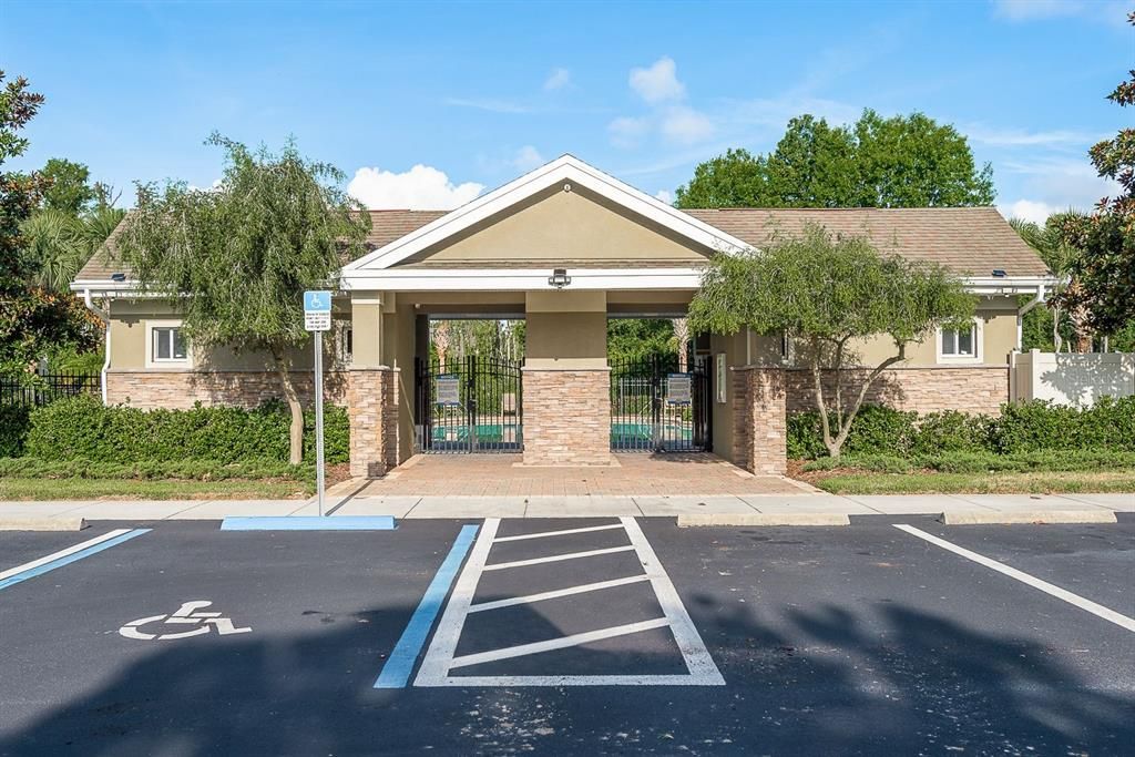 For Sale: $259,000 (3 beds, 2 baths, 1324 Square Feet)