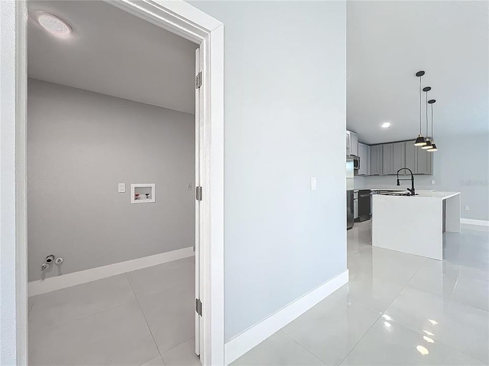 For Sale: $359,900 (3 beds, 2 baths, 1937 Square Feet)