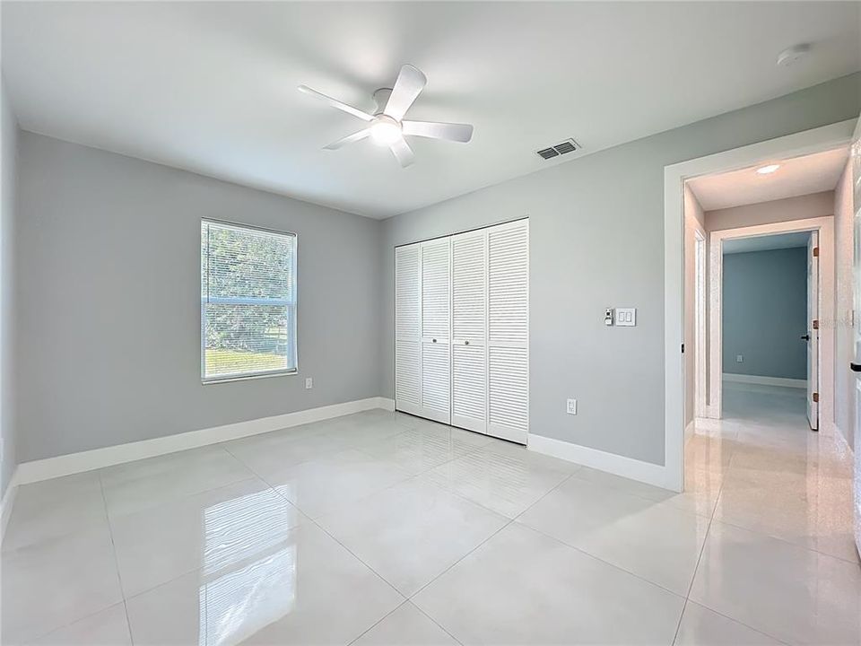 For Sale: $359,900 (3 beds, 2 baths, 1937 Square Feet)