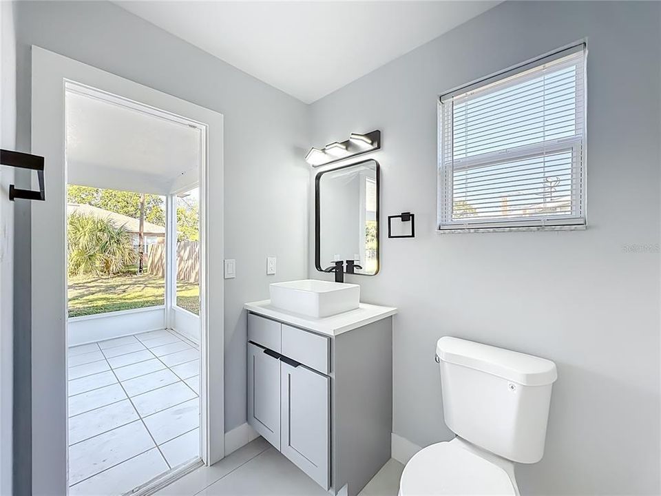 For Sale: $359,900 (3 beds, 2 baths, 1937 Square Feet)