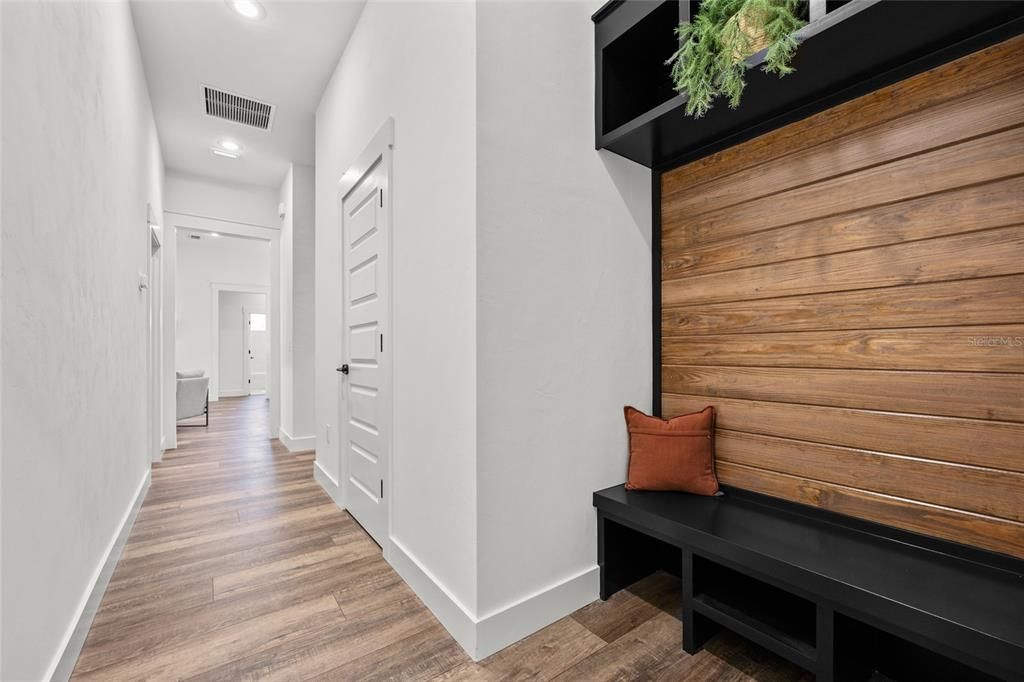 En Venta: $449,900 (3 camas, 2 baños, 1644 Pies cuadrados)