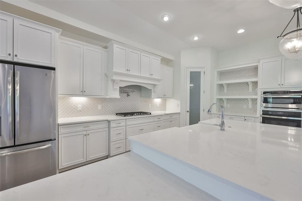 En Renta: $4,995 (3 camas, 3 baños, 2753 Pies cuadrados)