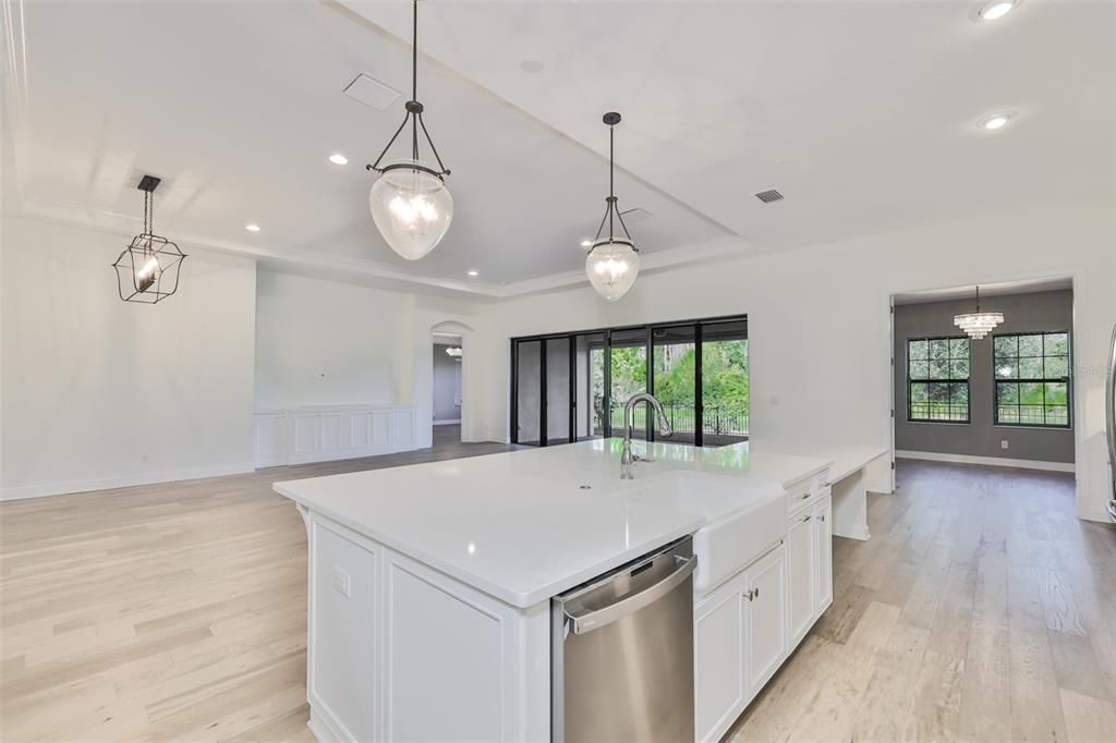 En Renta: $4,995 (3 camas, 3 baños, 2753 Pies cuadrados)