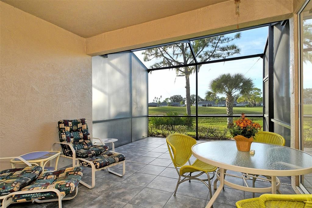 待售: $369,900 (2 贝兹, 2 浴室, 1572 平方英尺)