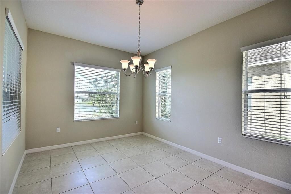 For Rent: $2,900 (4 beds, 3 baths, 2222 Square Feet)