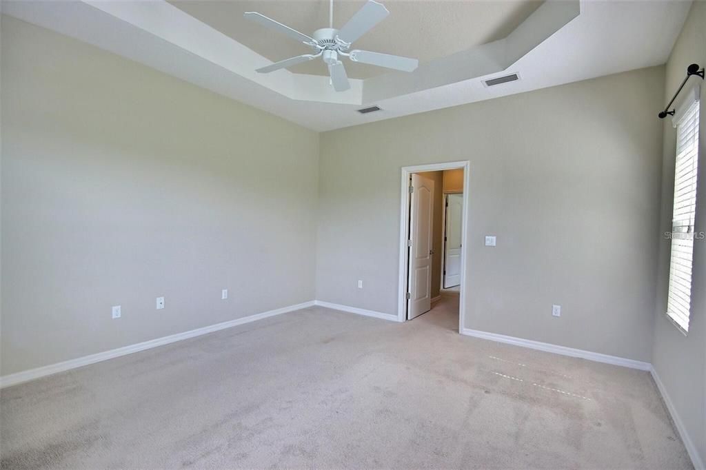 For Rent: $2,900 (4 beds, 3 baths, 2222 Square Feet)