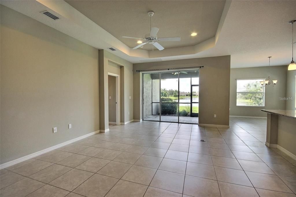 For Rent: $2,900 (4 beds, 3 baths, 2222 Square Feet)