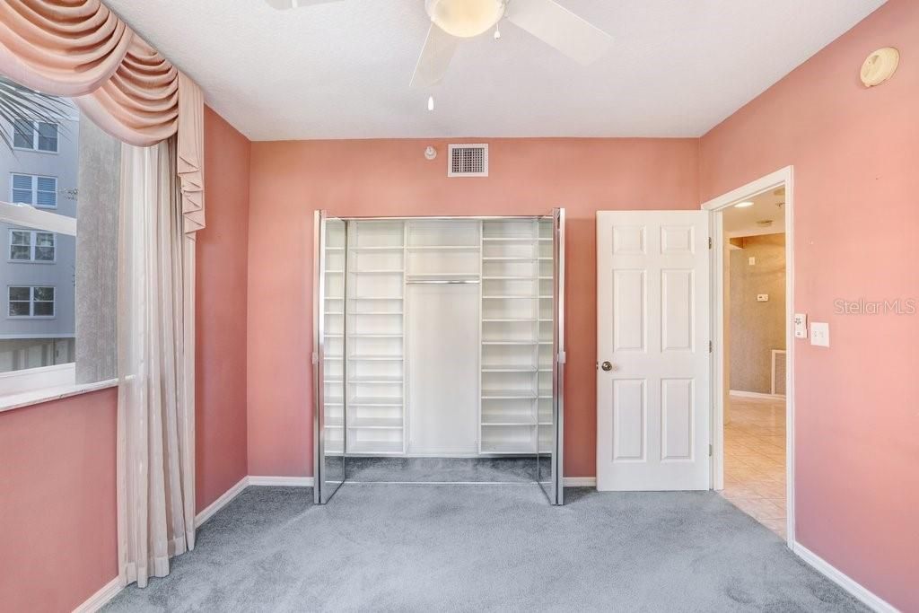 En Venta: $365,000 (3 camas, 2 baños, 1805 Pies cuadrados)