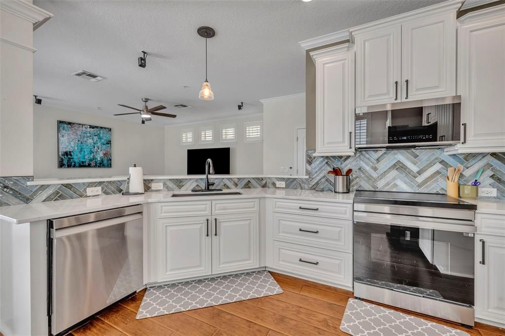 待售: $775,000 (3 贝兹, 2 浴室, 1838 平方英尺)