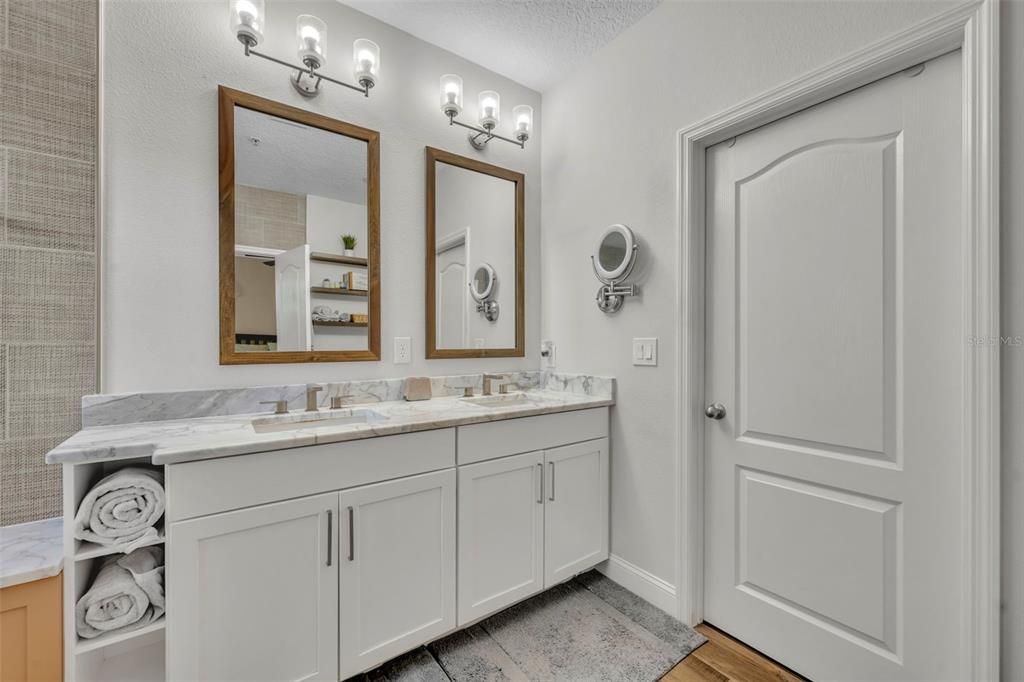 待售: $775,000 (3 贝兹, 2 浴室, 1838 平方英尺)