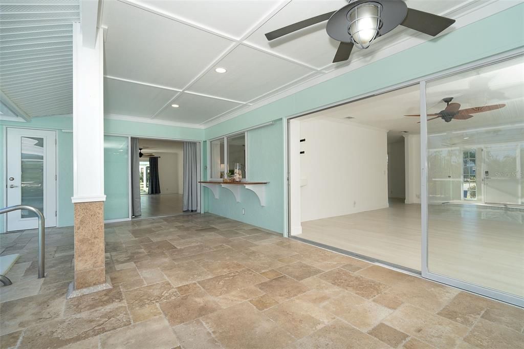 For Sale: $800,000 (3 beds, 3 baths, 2299 Square Feet)