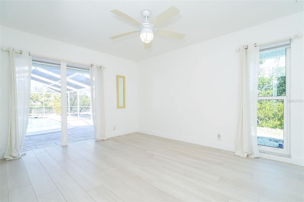 For Sale: $800,000 (3 beds, 3 baths, 2299 Square Feet)