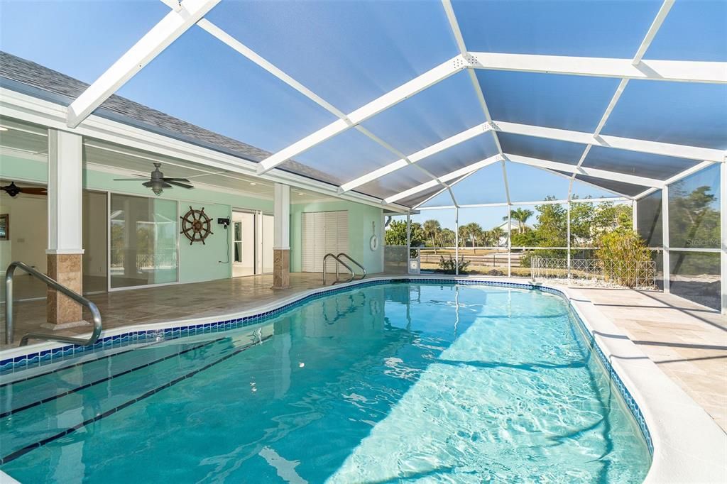 For Sale: $800,000 (3 beds, 3 baths, 2299 Square Feet)