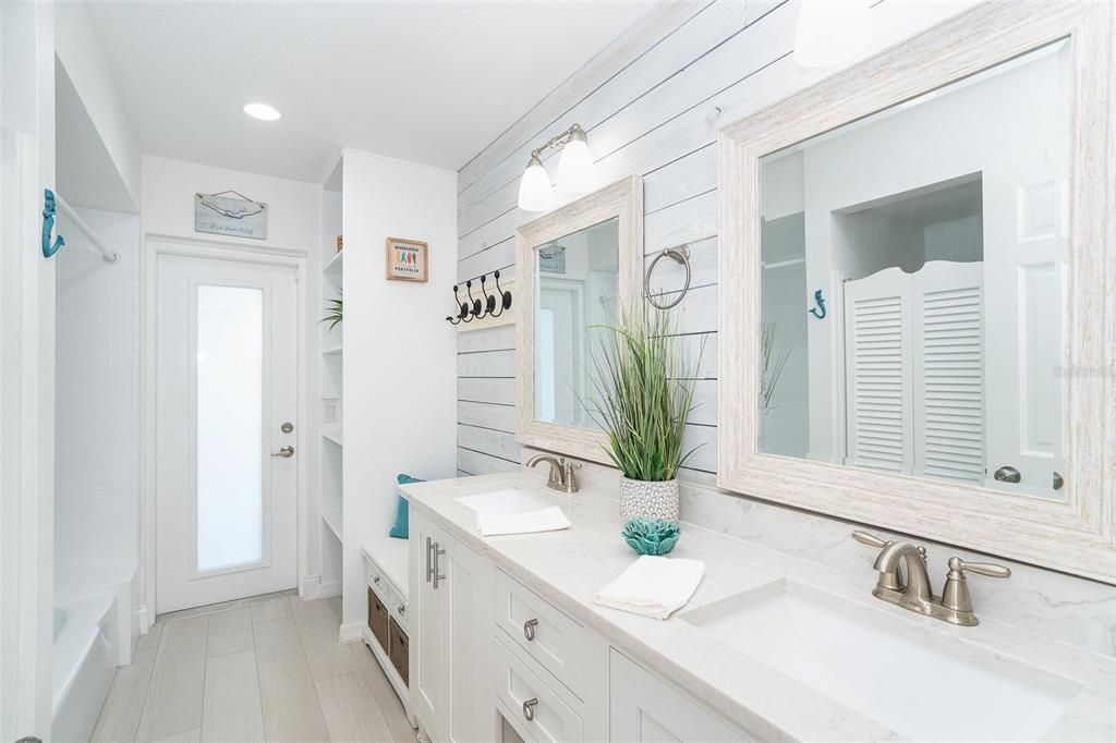 For Sale: $800,000 (3 beds, 3 baths, 2299 Square Feet)