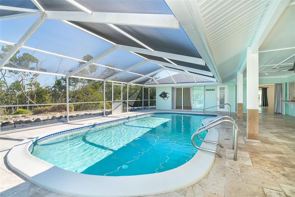 For Sale: $800,000 (3 beds, 3 baths, 2299 Square Feet)